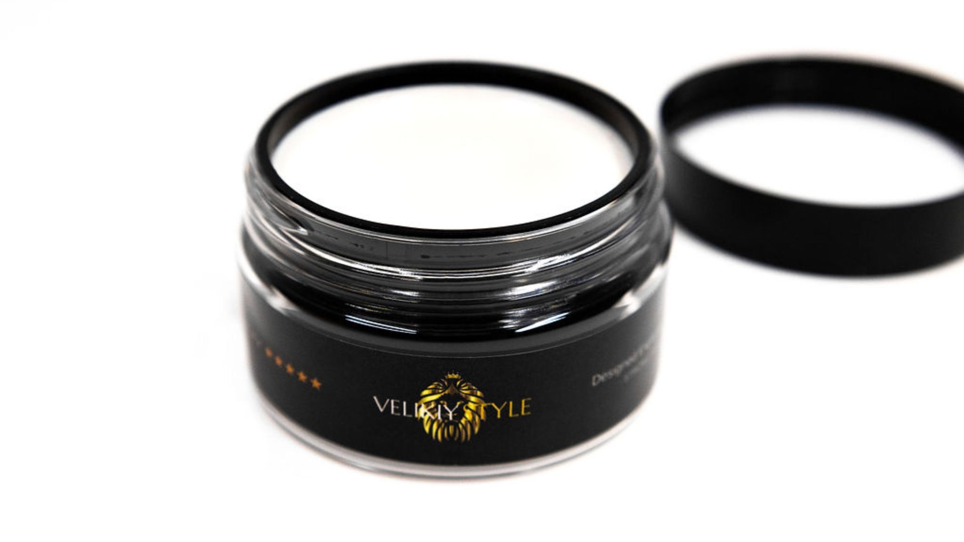 The Best Pomade for Sensitive Scalps and Skin